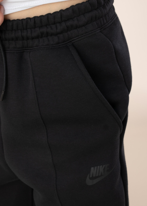 Спортивные штаны Nike