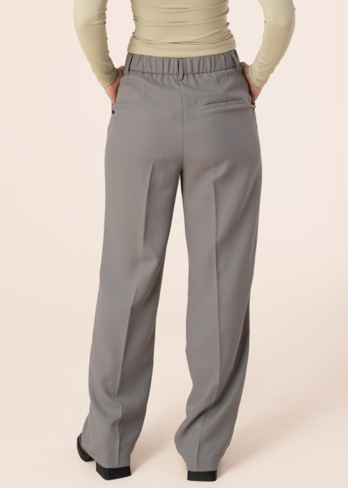 Брюки со стрелками Debbie Noisy May