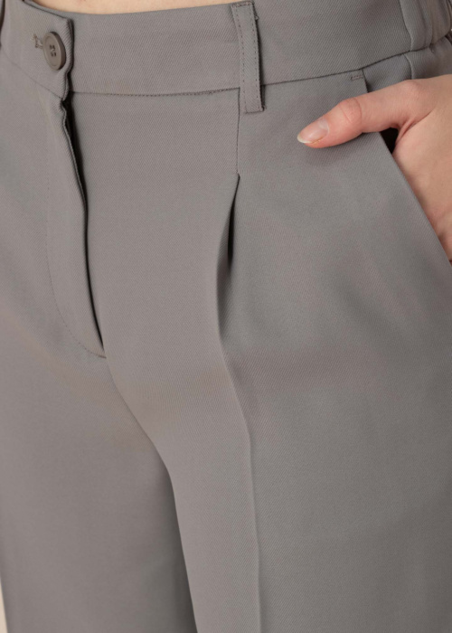 Брюки со стрелками Debbie Noisy May