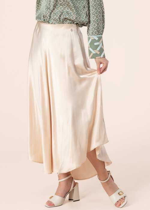 Guess seelik Venusta