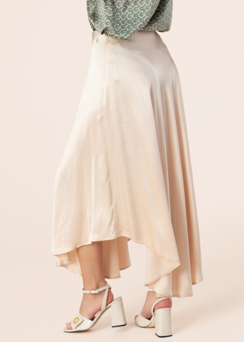 Guess seelik Venusta