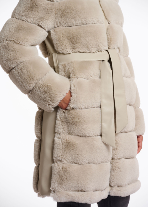 Rino & Pelle mantel Bridget