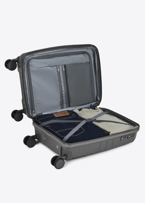 Carlton kohver Hertford Cabin