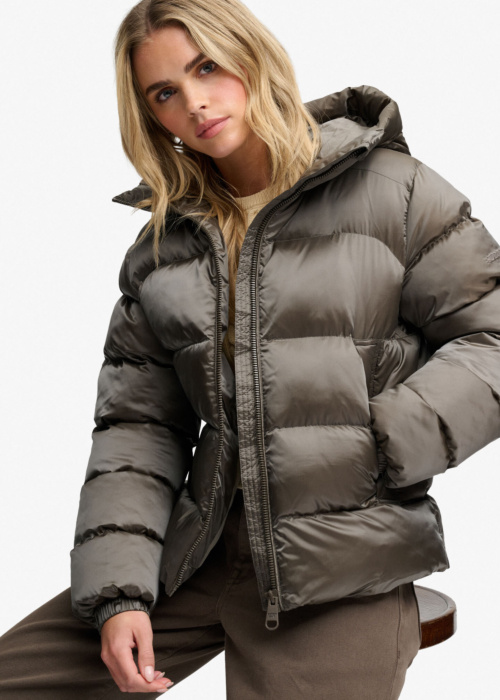 Стёганая зимняя куртка SuperDry