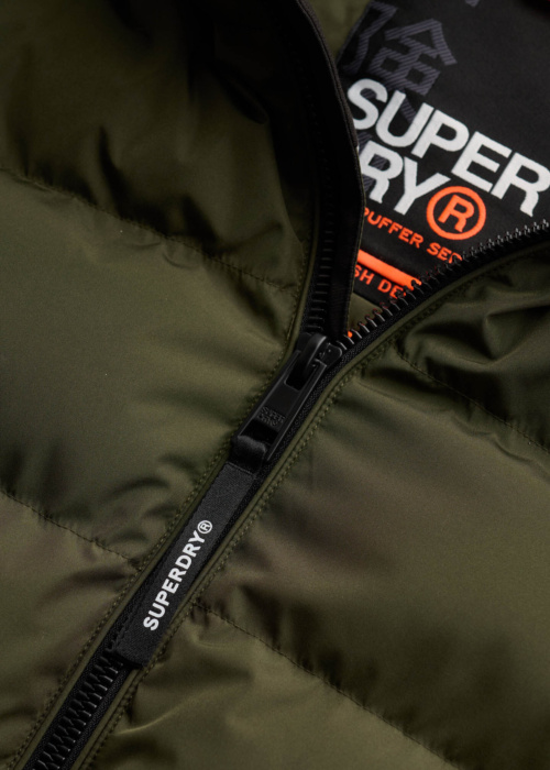 Стёганая зимняя куртка SuperDry