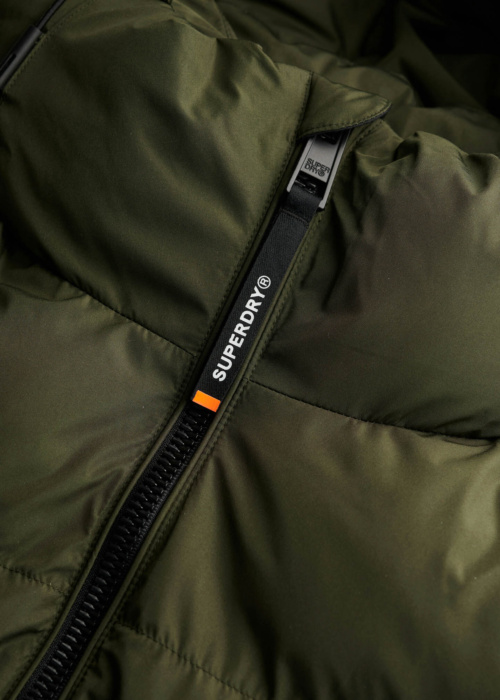 Стёганая зимняя куртка SuperDry