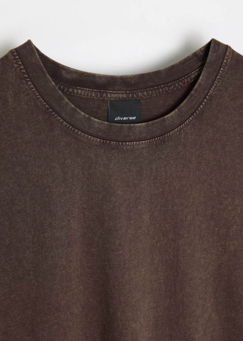 Diverse T-särk Core Wash 01