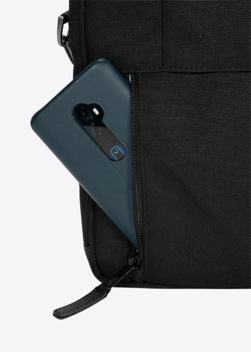 Cabaia arvutikott Berlinmessm 16"