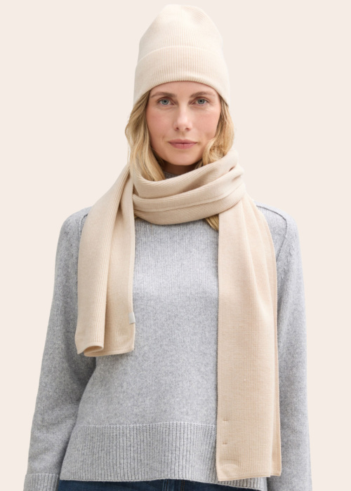 Комплект зимней шапки и шарфа в подарочной коробке Tom Tailor