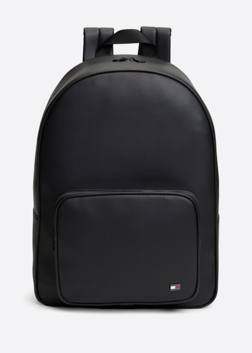 Tommy Hilfiger seljakott Foundation