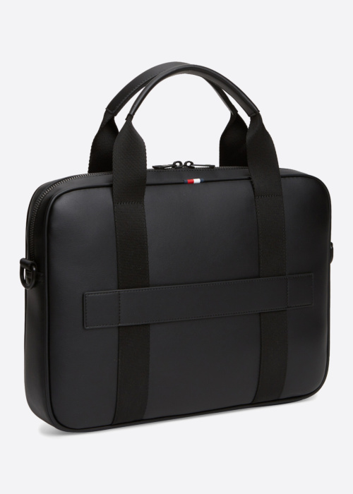Tommy Hilfiger arvutikott Foundation
