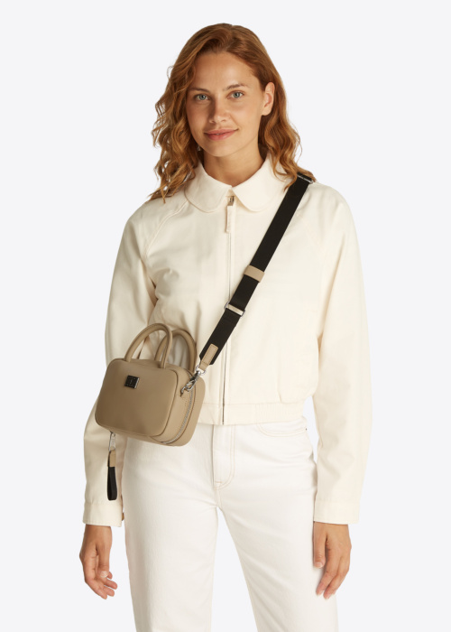 Tommy Jeans õlakott American Cool