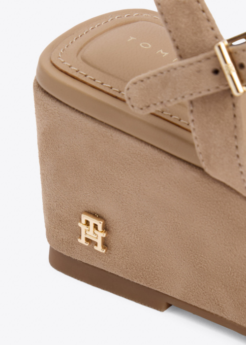 Tommy Hilfiger kingad