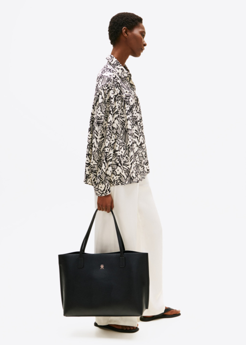 Tommy Hilfiger käekott Distinct