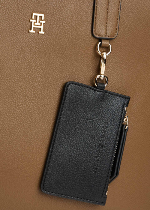 Сумка Icon Tommy Hilfiger