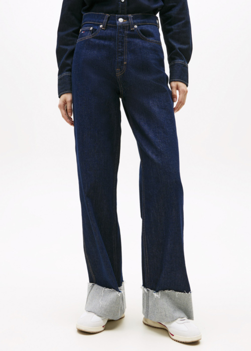 Джинсы Tommy Jeans