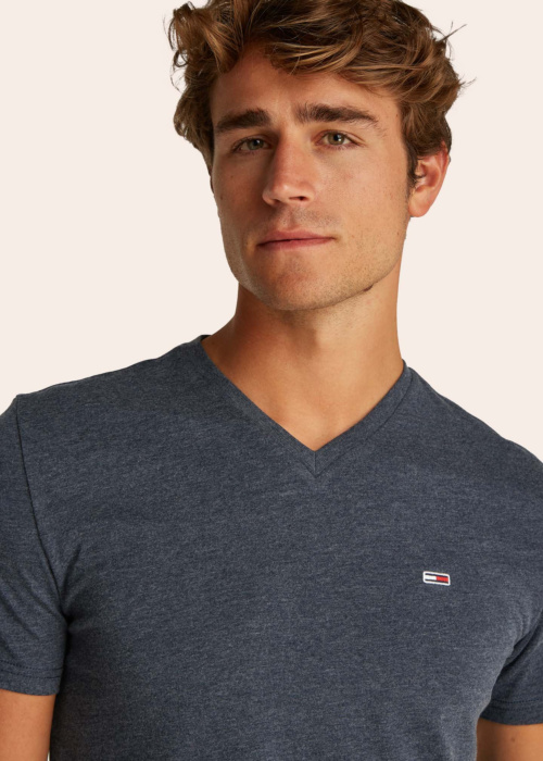 Футболка Tommy Jeans