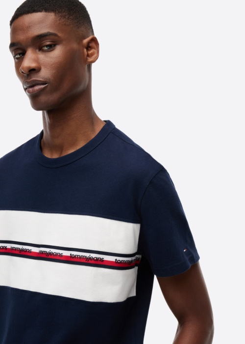 Футболка Tommy Jeans