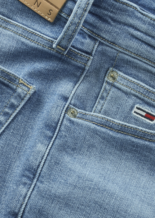 Джинсы Tommy Jeans