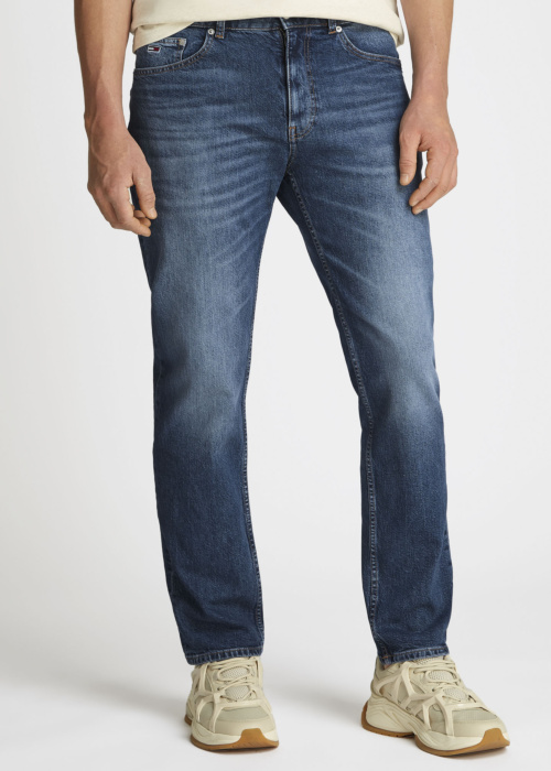 Джинсы Tommy Jeans