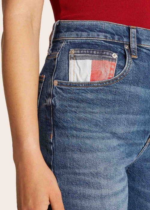 Джинсы Tommy Jeans