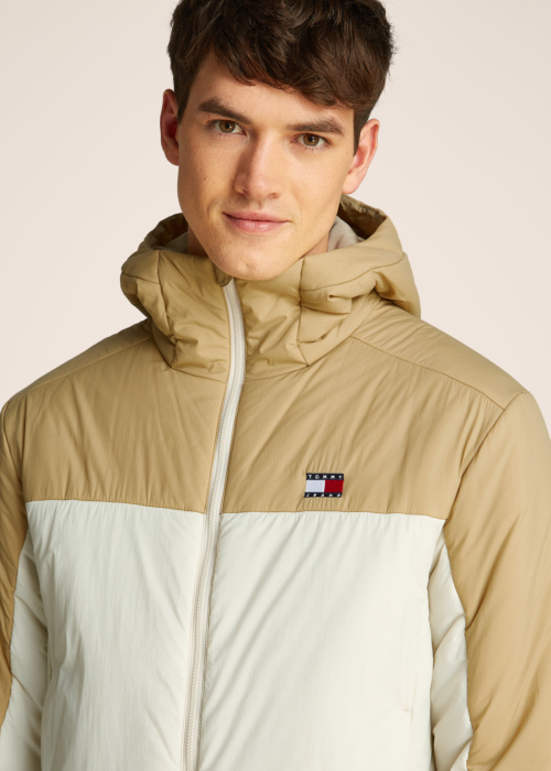 Весенне-осенняя куртка Tommy Jeans