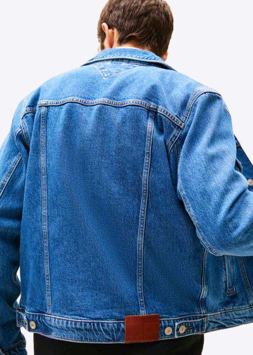 Tommy Jeans tagi Authentic Wash