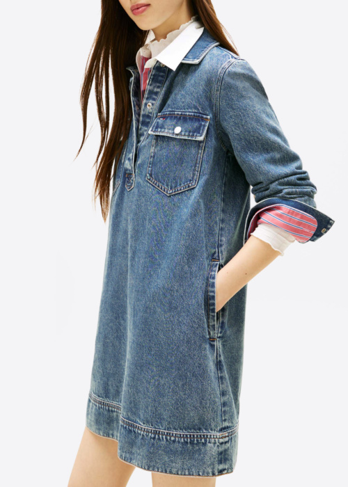 Tommy Jeans teksakleit