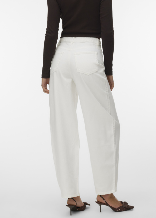 Джинсы Billie Vero Moda