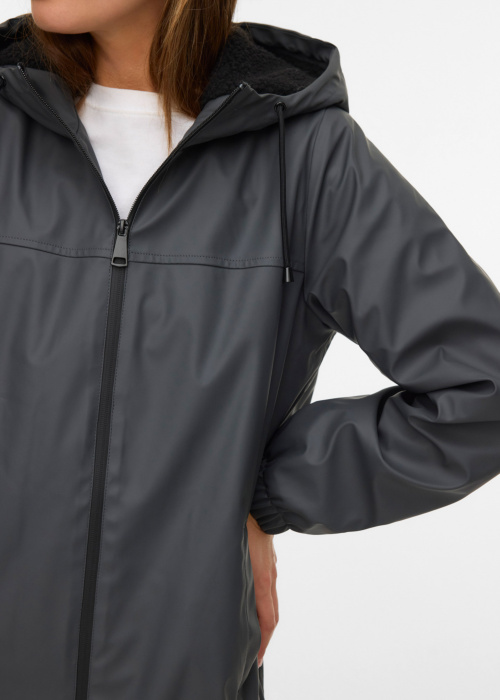 Весенне-осенняя куртка Asta Vero Moda