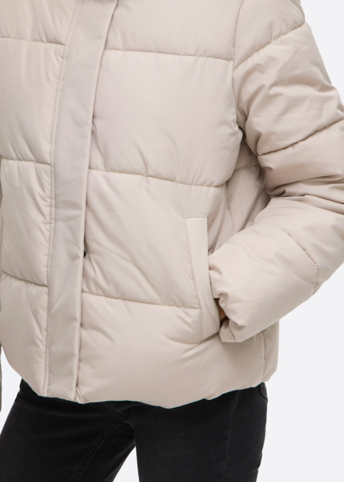 Vila talvejope Milja