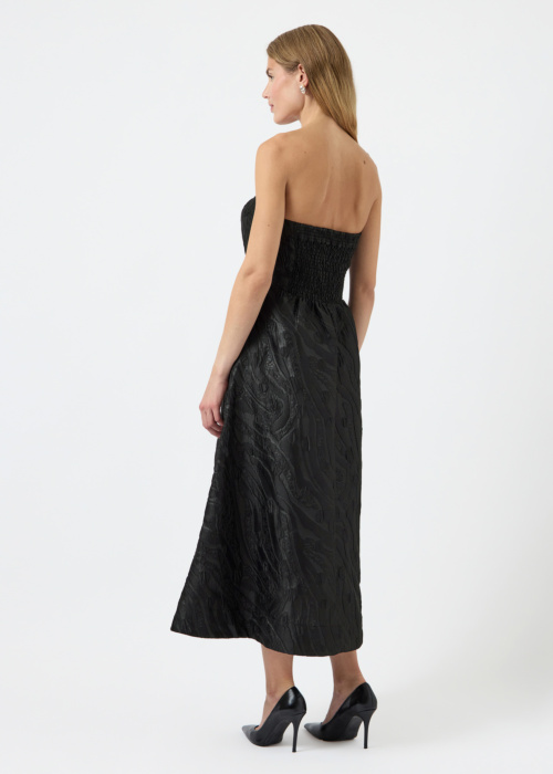 YAS pidulik kleit Tello