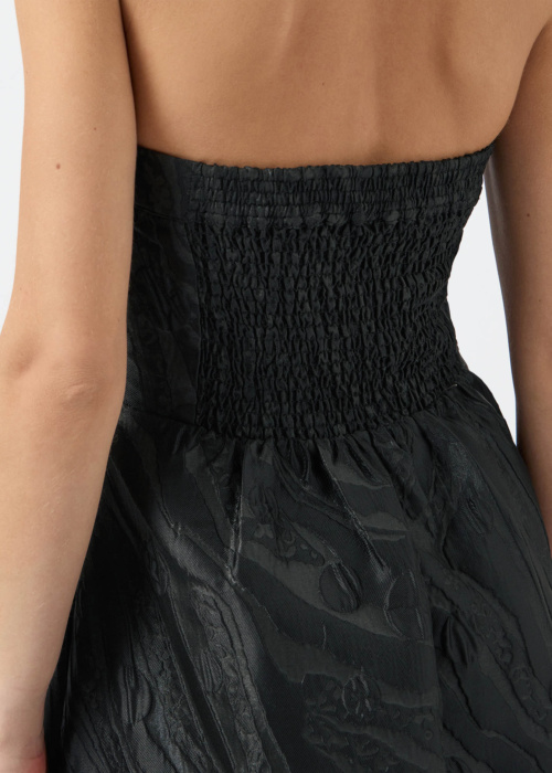 YAS pidulik kleit Tello