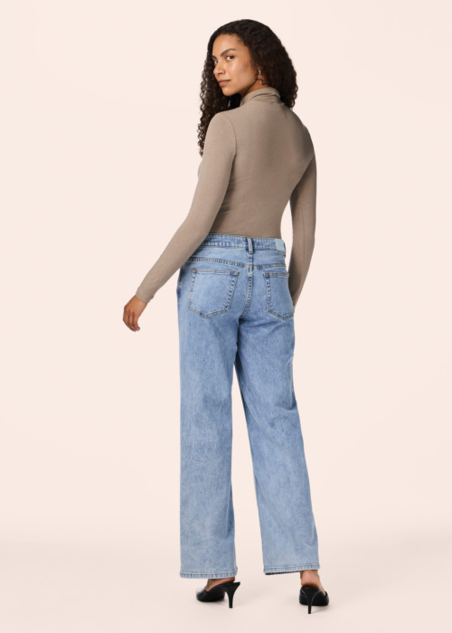 Блуза Woola YAS