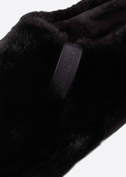 Calvin Klein sussid