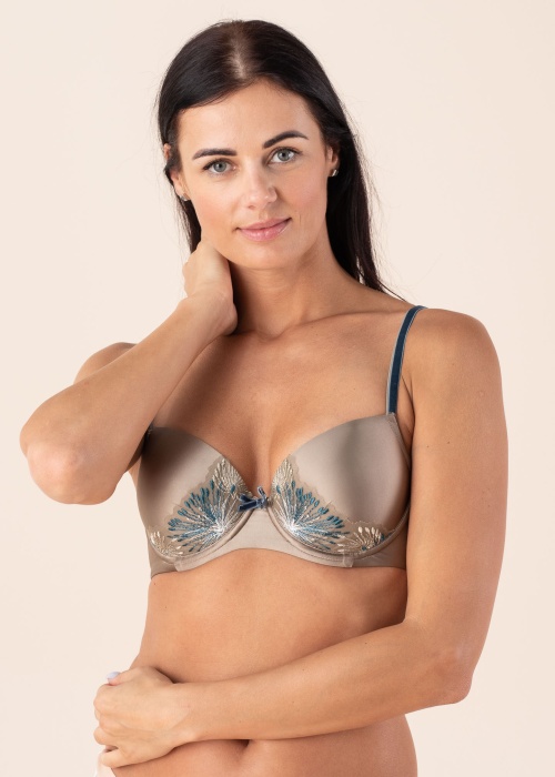 Milavitsa rinnahoidja Alisee Salut