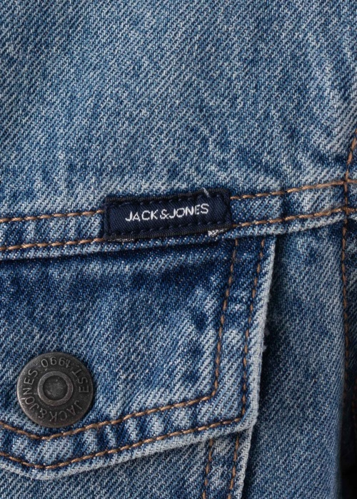 Jack & Jones teksatagi