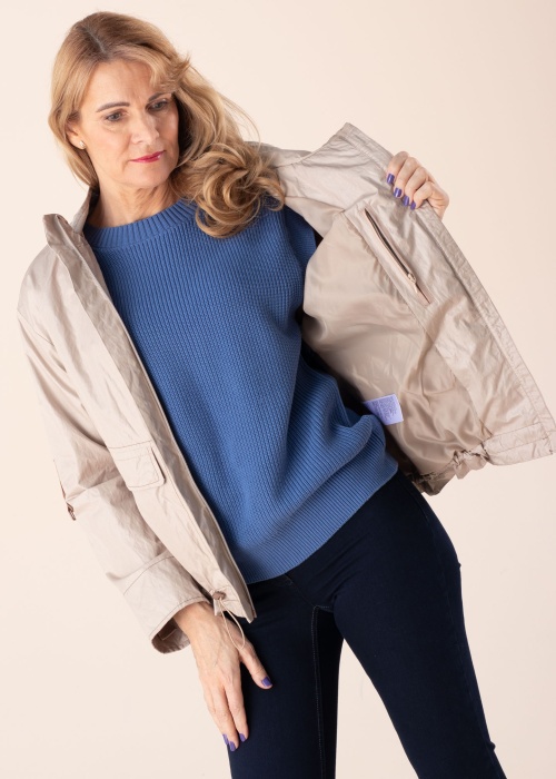 Весенне-осенняя куртка Gil Bret