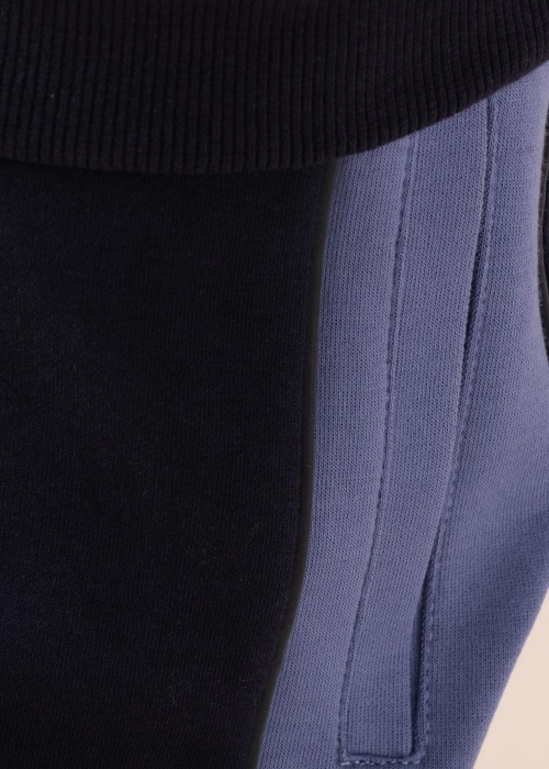 Спортивные штаны Guess