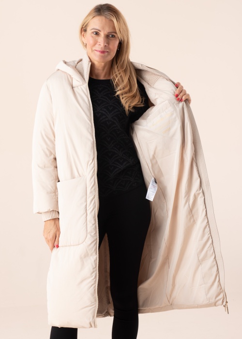 Зимнее пальто Esprit