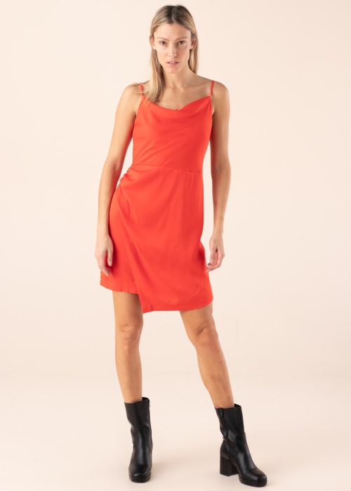 Праздничное платье Dotteadrape YAS