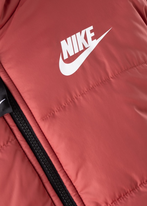 Зимняя куртка Nike