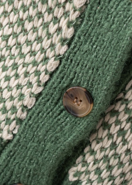 Noisy May kampsun Kai