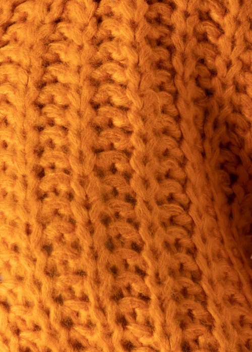 Noisy May kampsun Steve