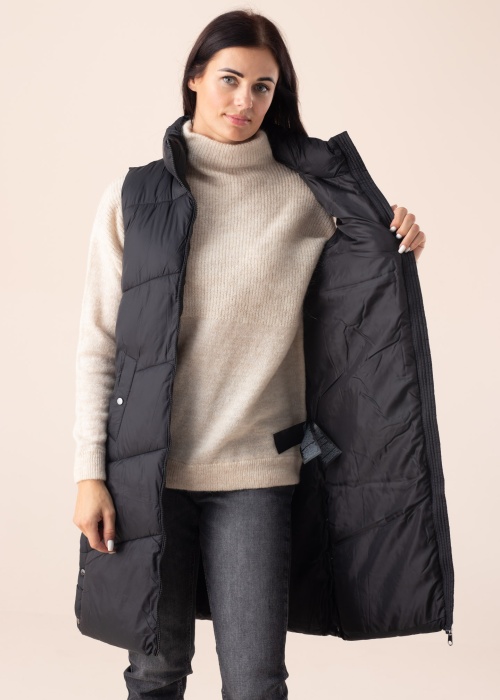 Vero Moda vest Uppsala