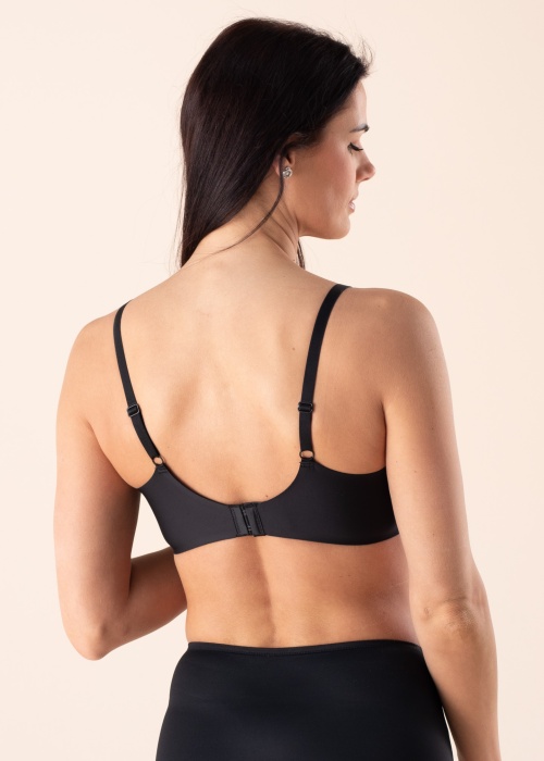 Naturana rinnahoidja