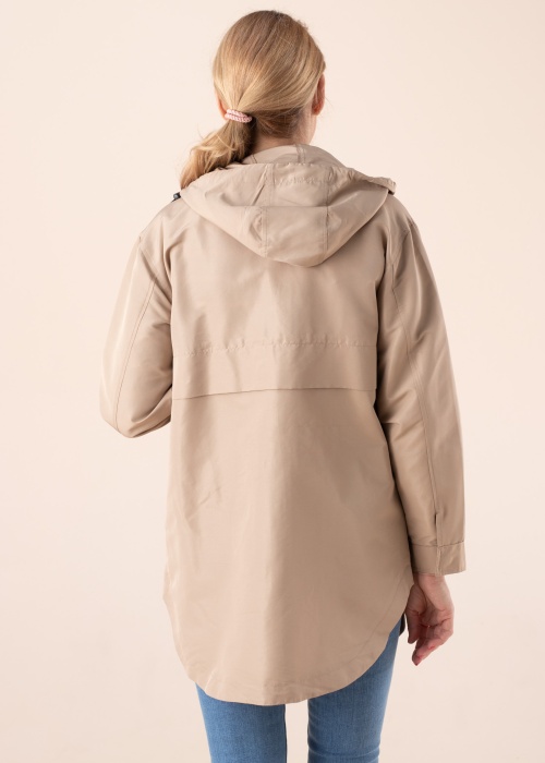 Весенне-осенняя куртка Betty Fransa