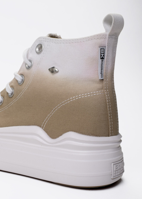 British Knights tennised Kaya Flow Mid