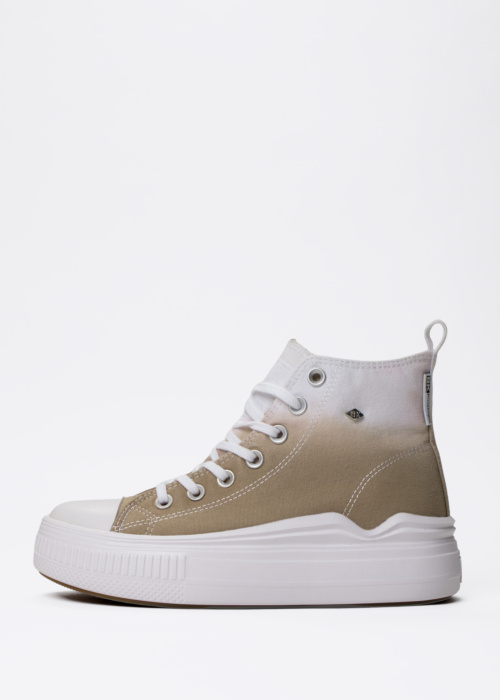 British Knights tennised Kaya Flow Mid