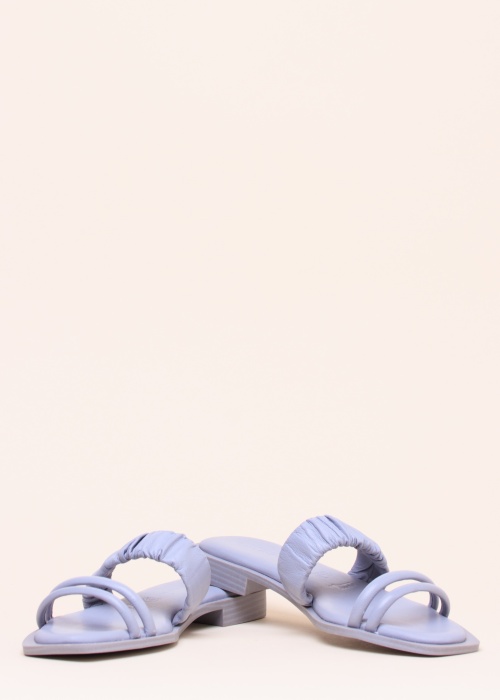 Tamaris nahast kingad